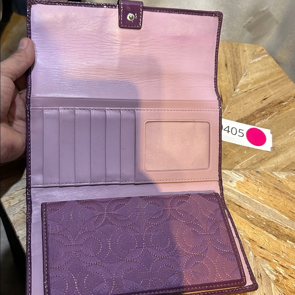 Coach Purple Quilted Signature Continental Wallet with Turn-Lock - Picture 3 of 7